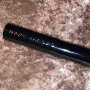 MARC JACOBS Major Volume Mascara